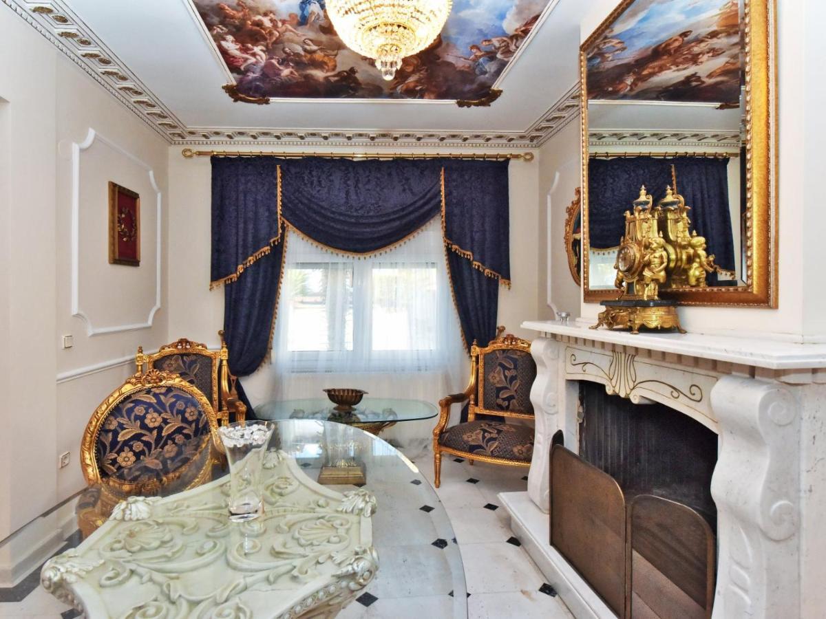 Royal House Apartment เนอามูดาเนีย ภายนอก รูปภาพ