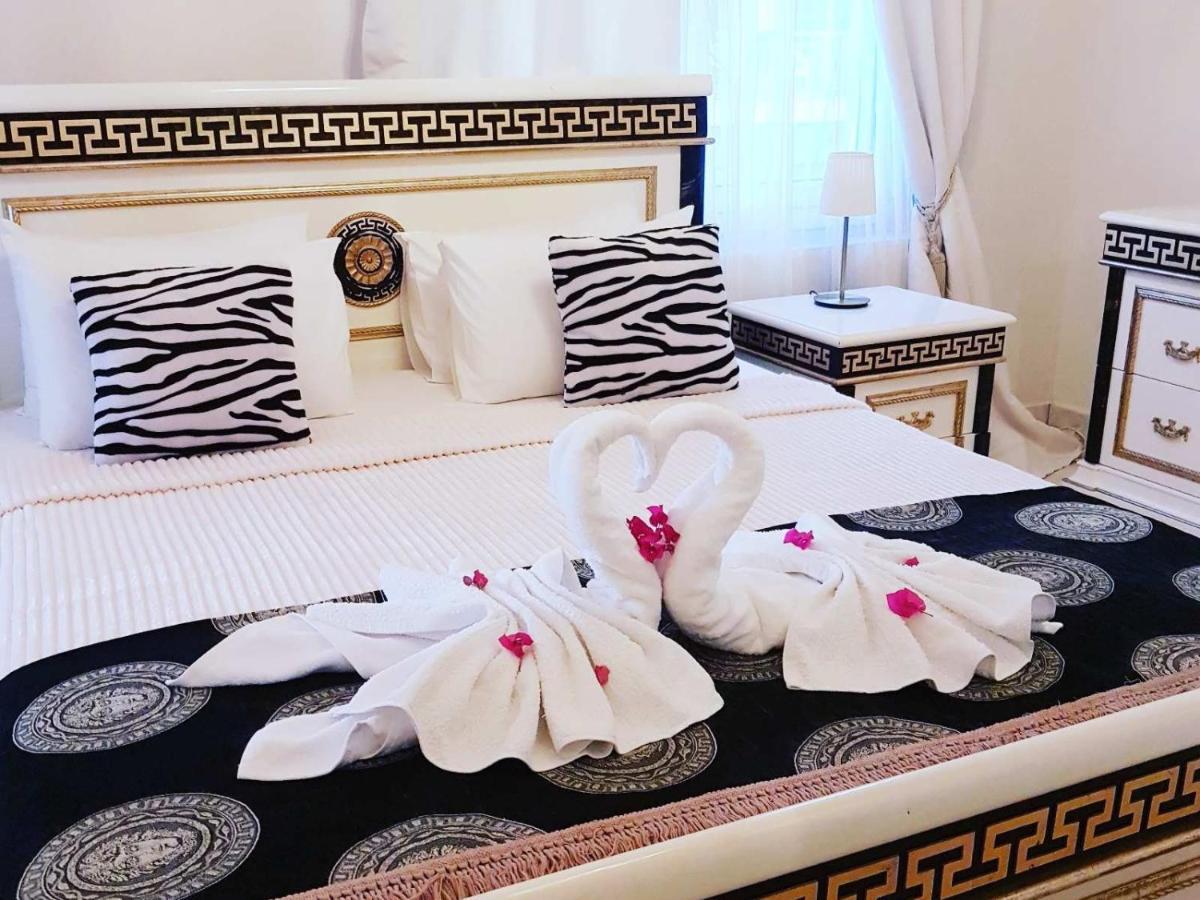 Royal House Apartment เนอามูดาเนีย ภายนอก รูปภาพ